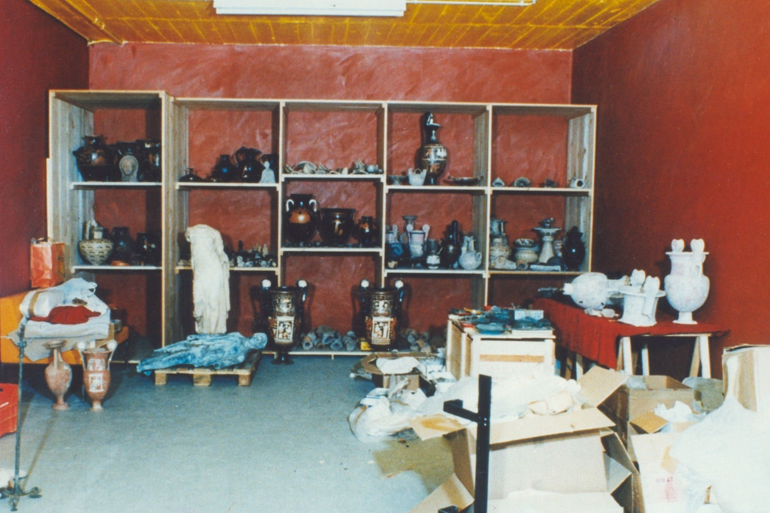 Photograph of the interior of Medica's warehouse in the Geneva Freeport